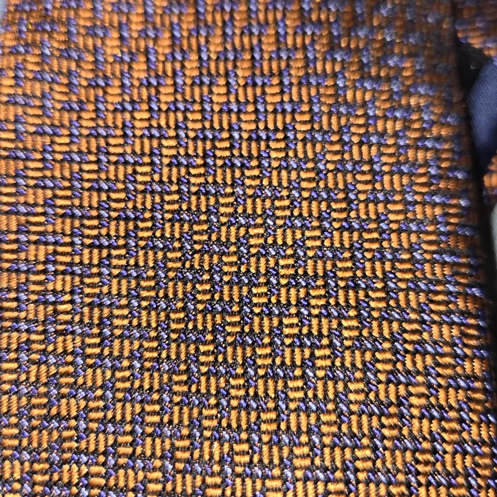 Banana Republic Men's Silk Necktie
